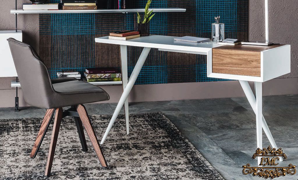 Итальянский письменный стол Batik фабрики Cattelan Italia. Изображение 