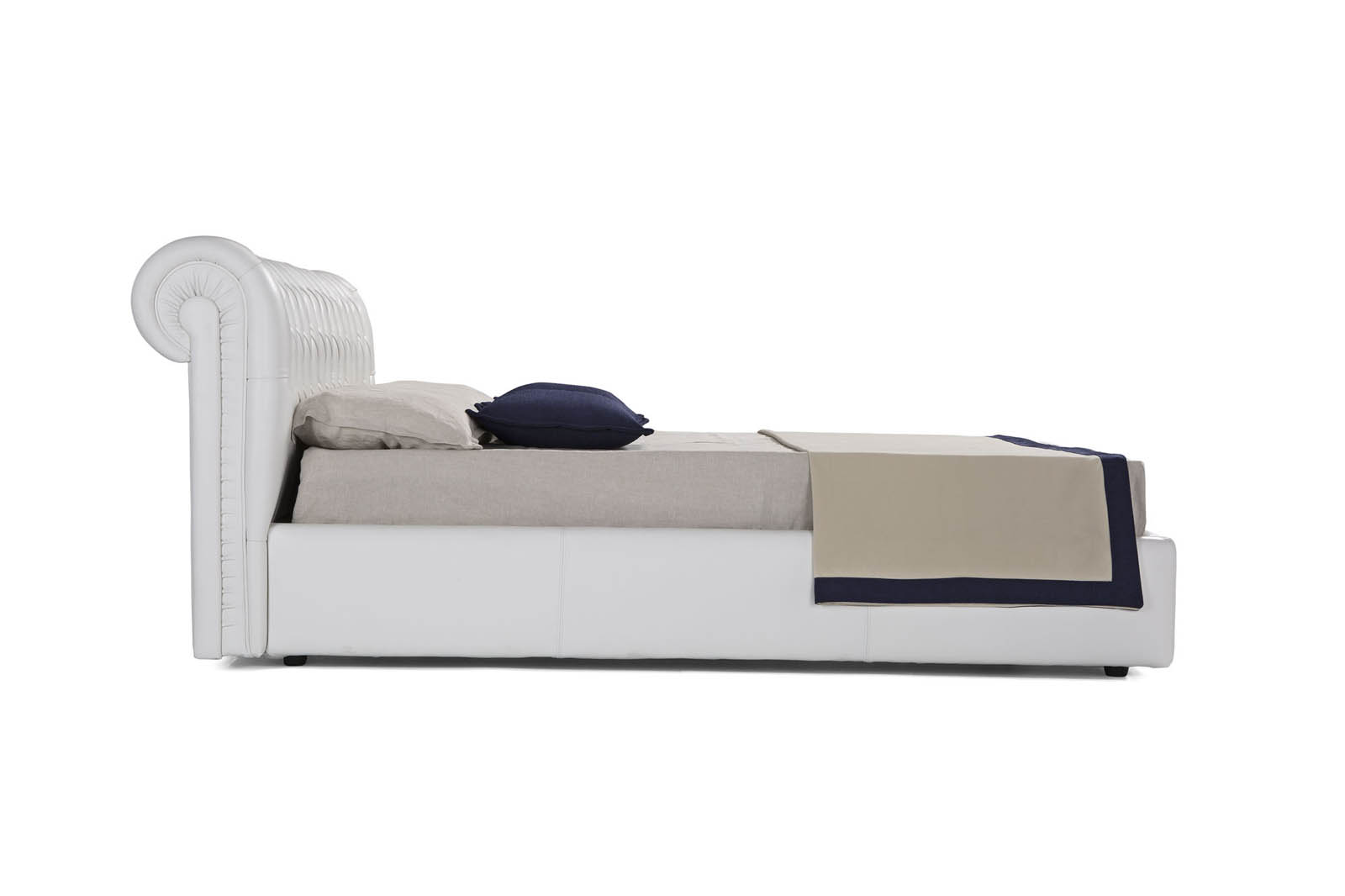 Итальянская кровать Royal фабрики NOVALUNA. Изображение 4