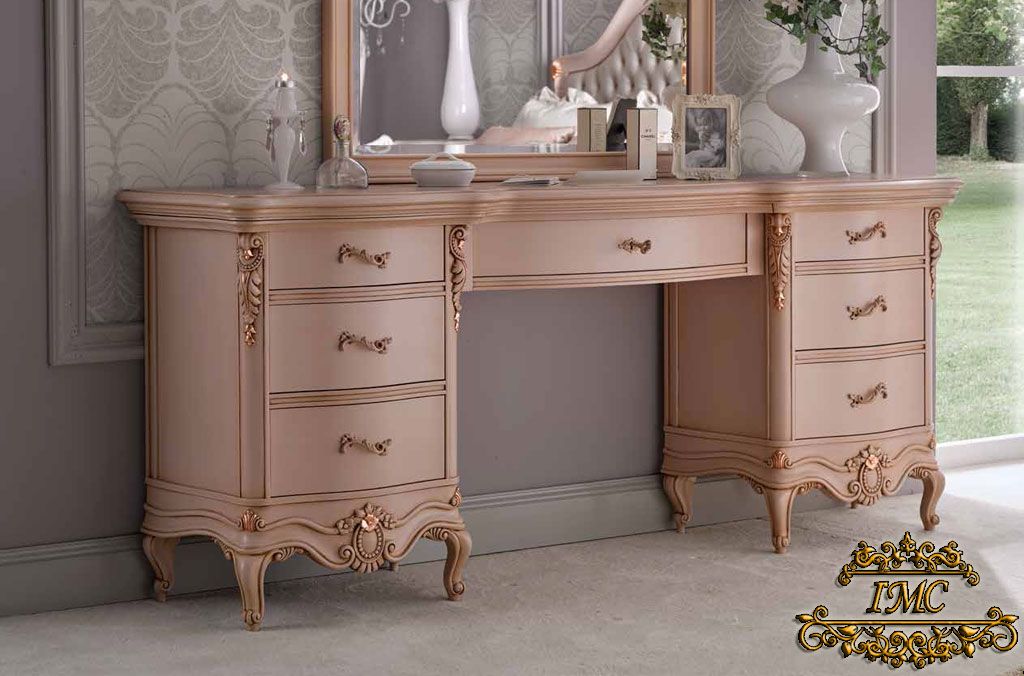 Итальянские туалетные столики Classici фабрики Tosato. Изображение 