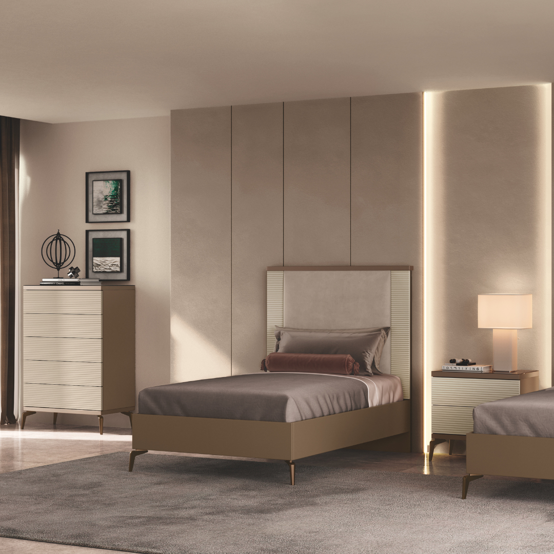 Итальянская кровать Linea фабрики Arredo Classic. Изображение 5
