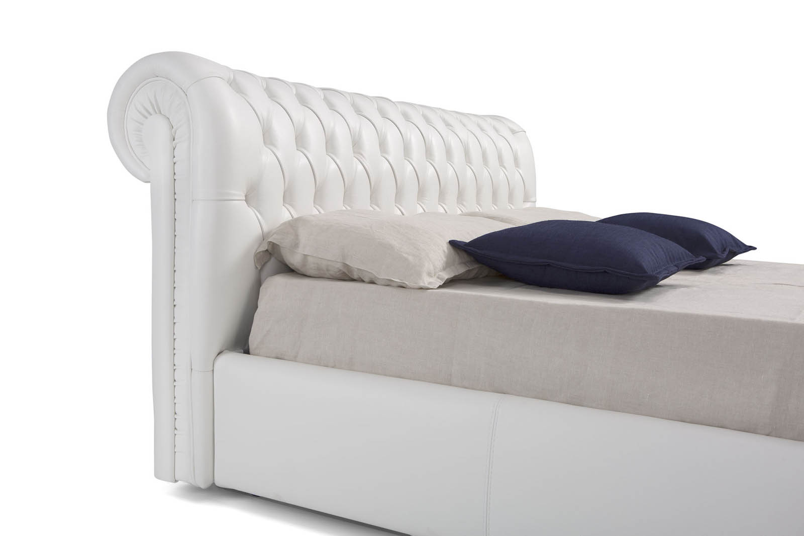 Итальянская кровать Royal фабрики NOVALUNA. Изображение 5