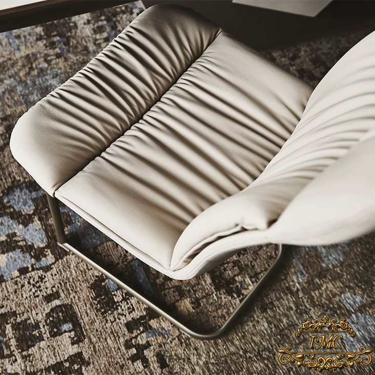 Итальянский стул Kelly Cantilever фабрики Cattelan Italia. Изображение 4
