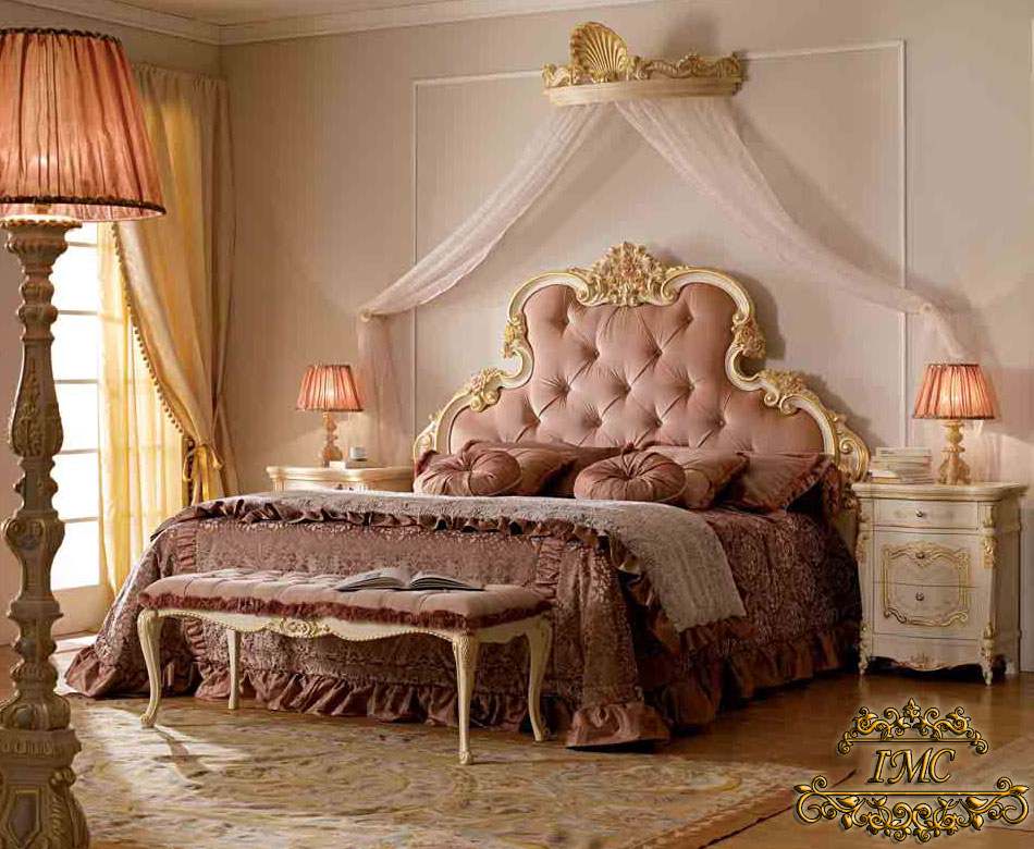 Итальянская кровать Versailles фабрики AGM. Изображение 3