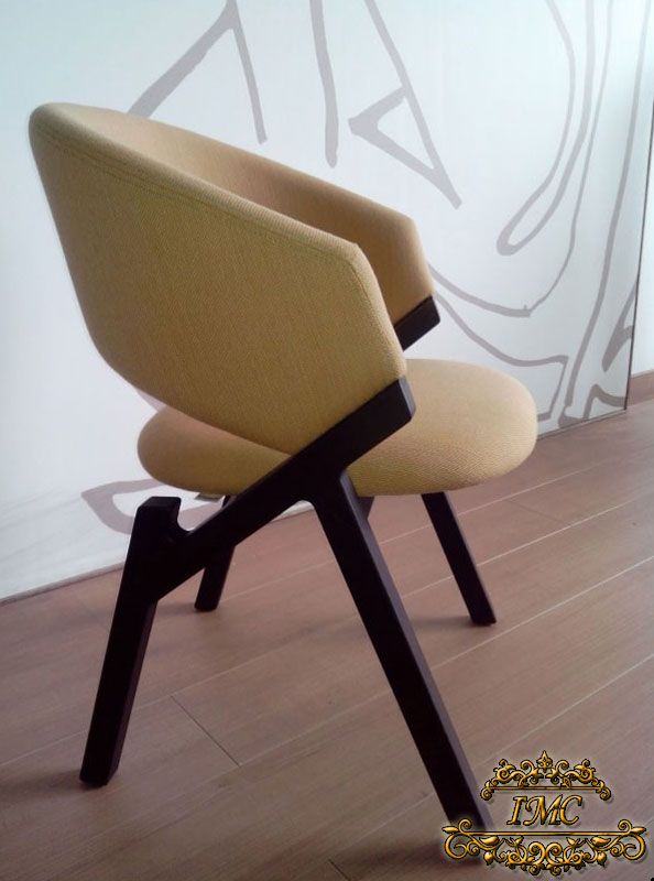 Итальянские стулья и полукресла Moodboard фабрики Pacini Cappellini. Изображение 5